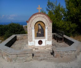 Troita la locul de popas al Sfantului la intoarcerea de la Manastirea Hrisoleontisas